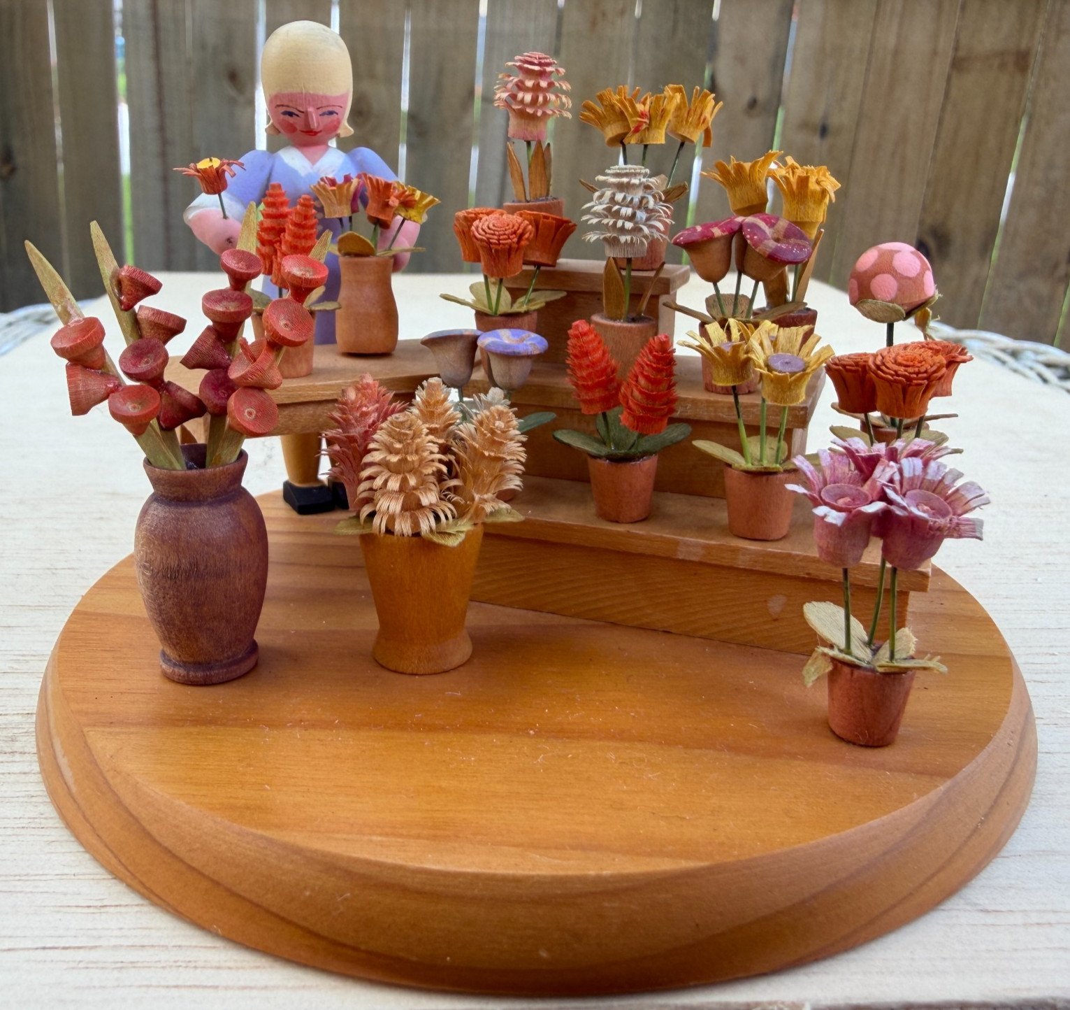 Vintage Erzgebirge Carved Wood Flower Shop Florist Vendor East Germany Mini