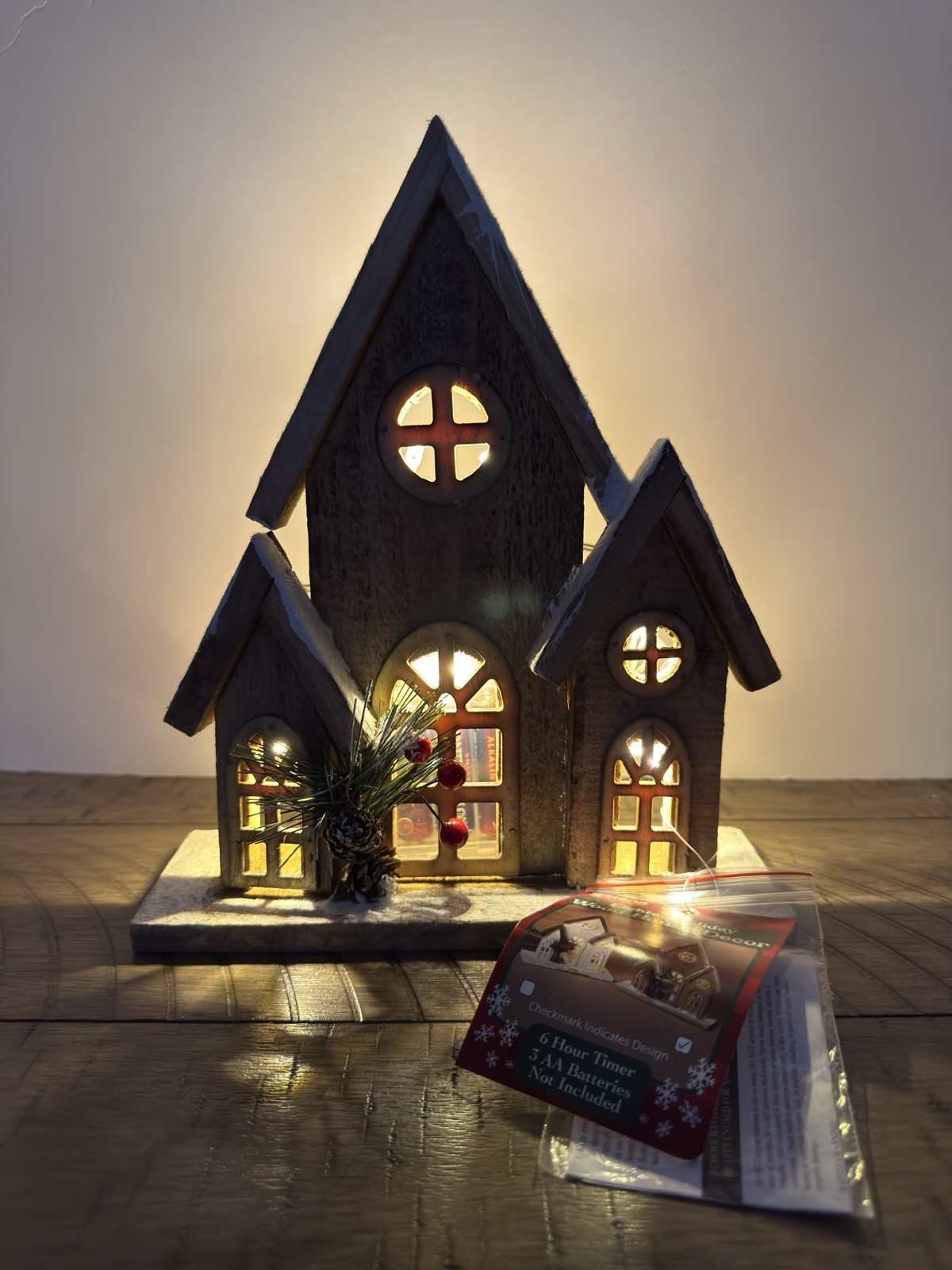 Lighted Wood Houses W/Pine and Berry Accents 10”X8.25” Christmas Holiday Decor