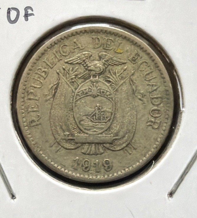 1919 Ecuador 5 Centavos Coin-20MM - 3 Berries To Left Of “C” On Reverse - KM#63 1919 Ecuador 5 Centavos Coin-20MM - 3 Berries To Left Of “C” On Reverse - KM#63