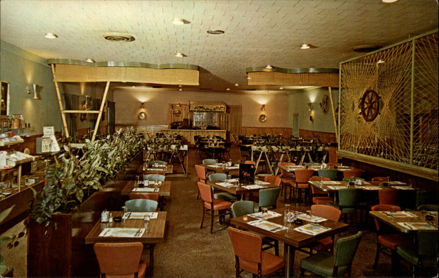 Rocky Mount North Carolina Rio Restaurant US 301 dining room vintage postcard
