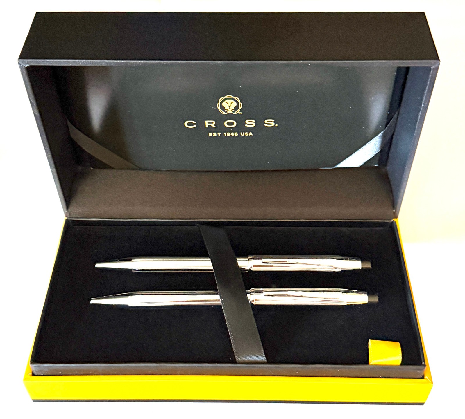 Century® II Lustrous Chrome Ballpoint Pen Set2 (3502WG)