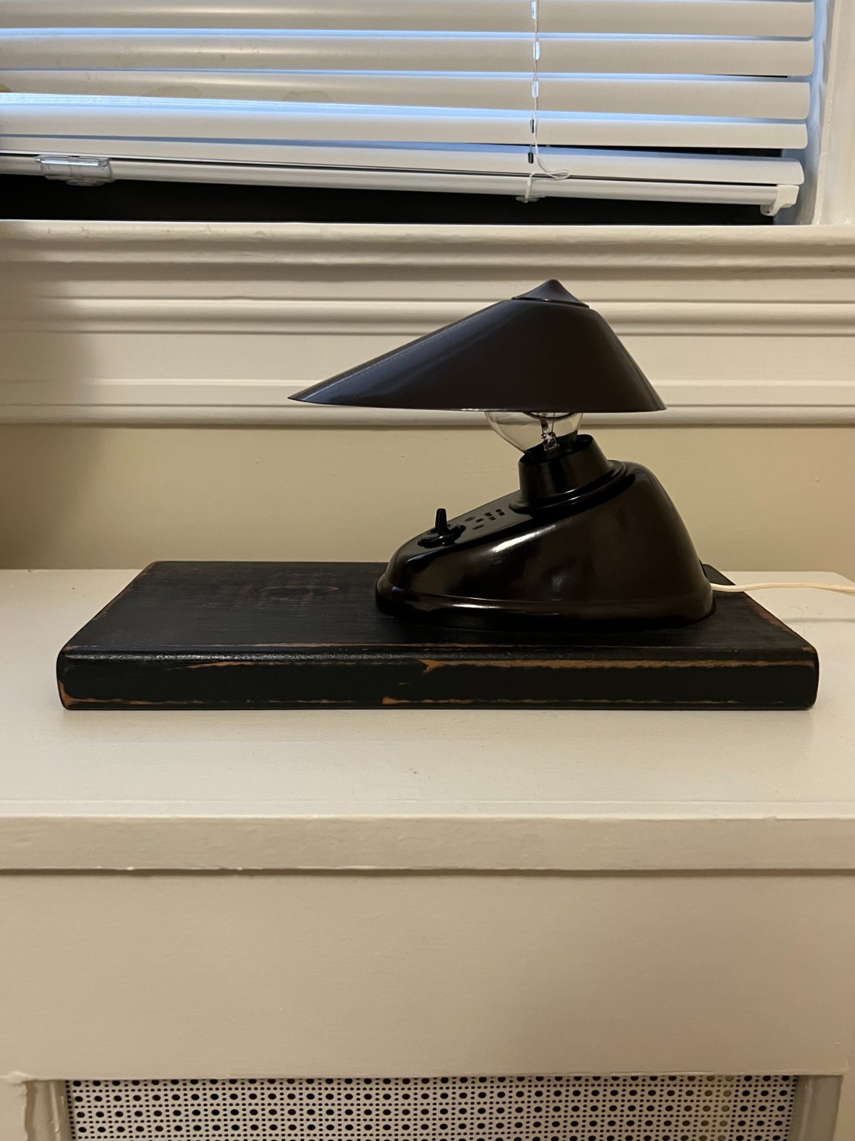 Vintage 1960\'s Bakelite Table Lamp, Czechoslovakian Design