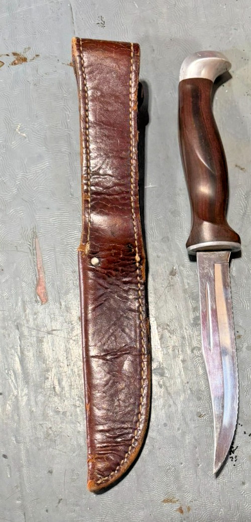 Vintage CUTCO 1069 Sportsman’s Pak Hunting Knife w/ Box Sheath Papers