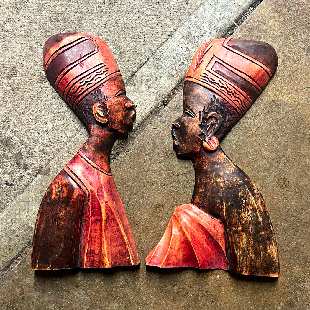 VTG Handmade Hand-Carved African Wooden Wall Plaques Pair Facing Man & Woman 15”