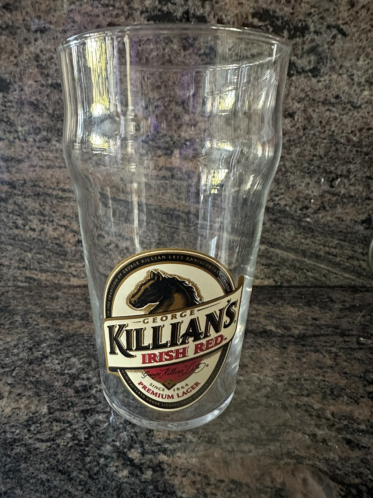 New George Killians Irish Red 16oz Beer Glass. Horse Logo Inscribed On Bottom
