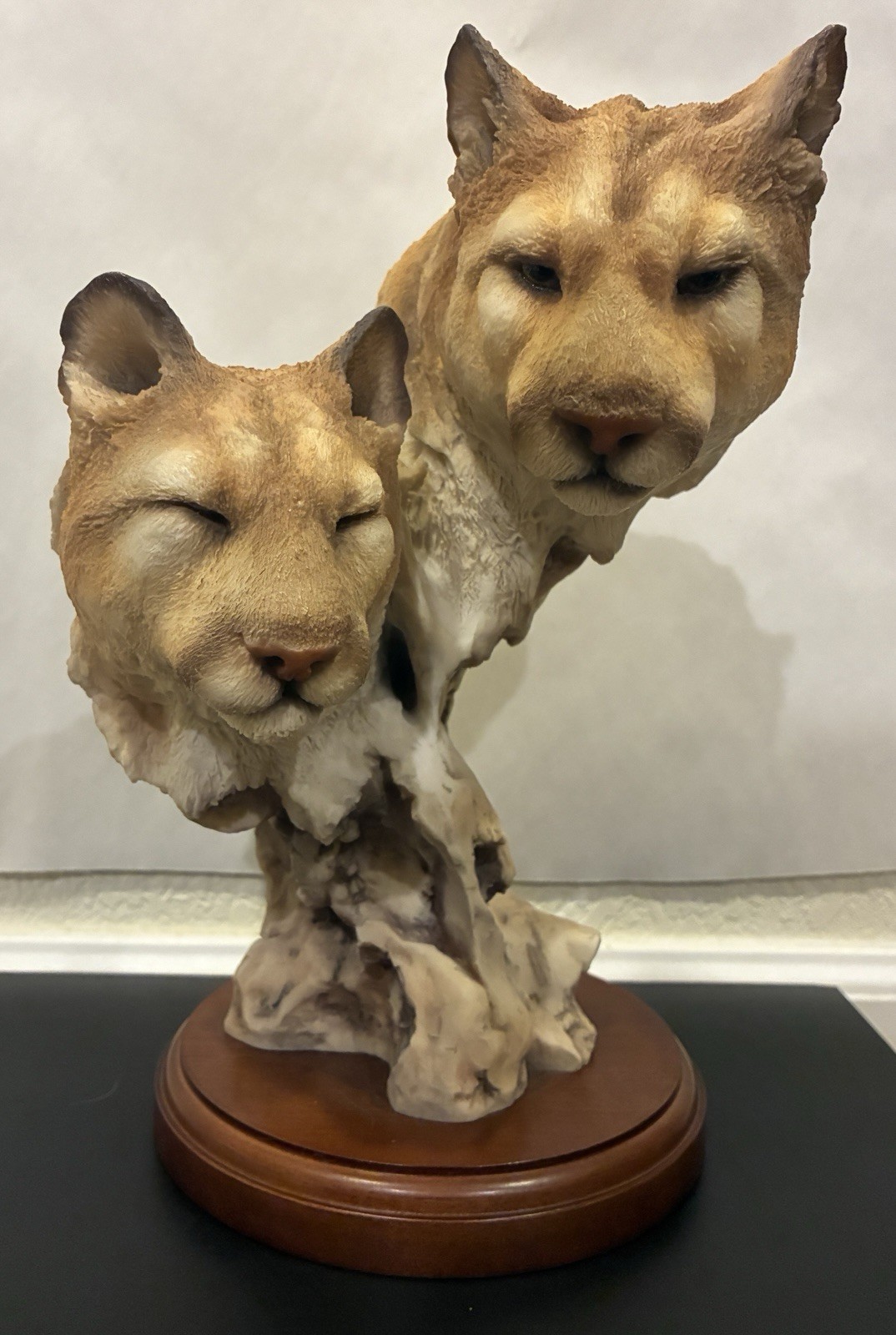 Mill Creek Studios “Cat Nap” 71210 Resin Mountain Lion Sculpture Figurine 10.5”
