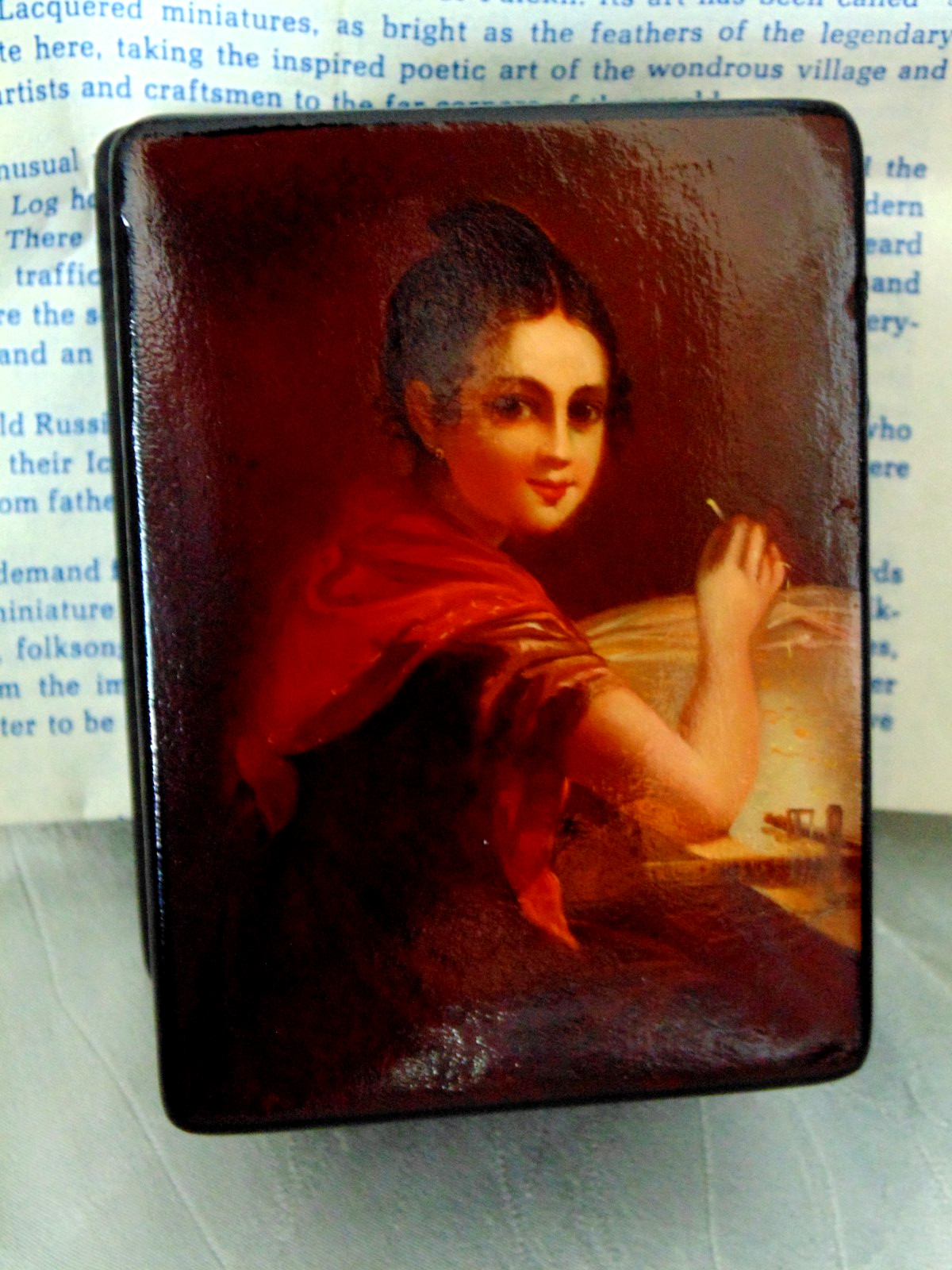 Vtg Russian Lacquer Hand Painted Lady Portrait Needlework Hinged Trinket Box