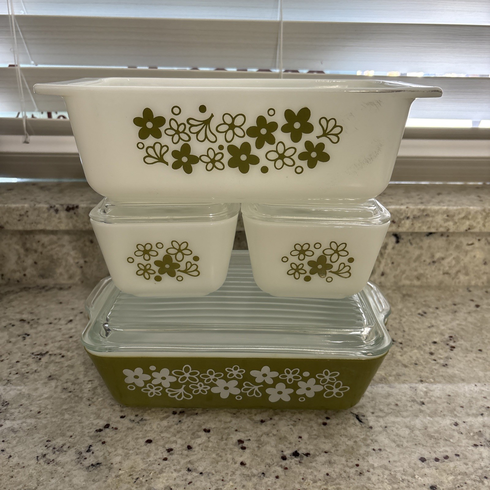 Pyrex Spring Blossom 7 Piece Refrigerator Set MUST SEE