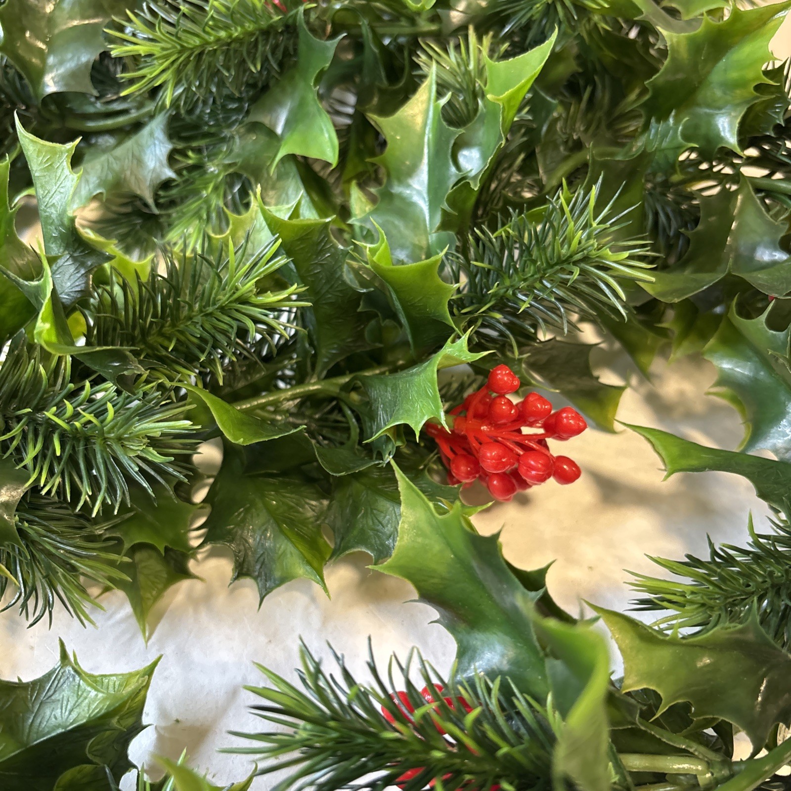 Vtg Mid Century Plastic Green Holly Red Berry Christmas Garland 8 Ft