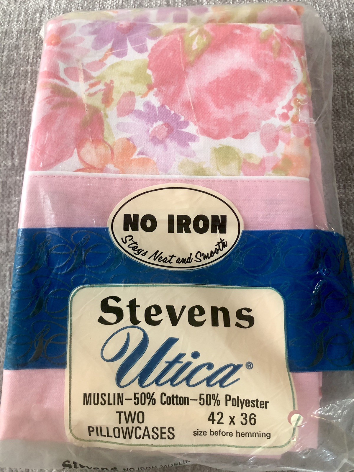 A Rare Vtg Steven’s Utica Antoinette Std Pillowcases NOS Floral Muslin USA