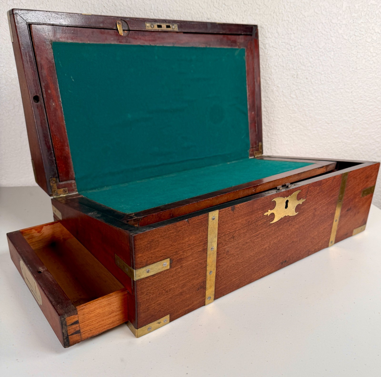 LARGE Antique Georgian Campaign Mahogany Brass Lap Desk Writing Box 19th Century LARGE Antique Georgian Campaign Mahogany Brass Lap Desk Writing Box 19th Century