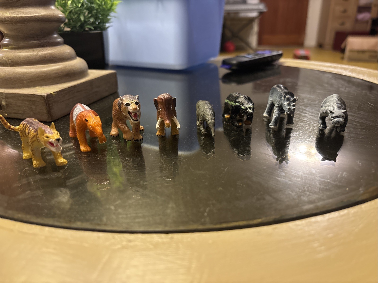 Rare Play Visions Prehistoric Mammals Complete Set Of 8 Mini Figures