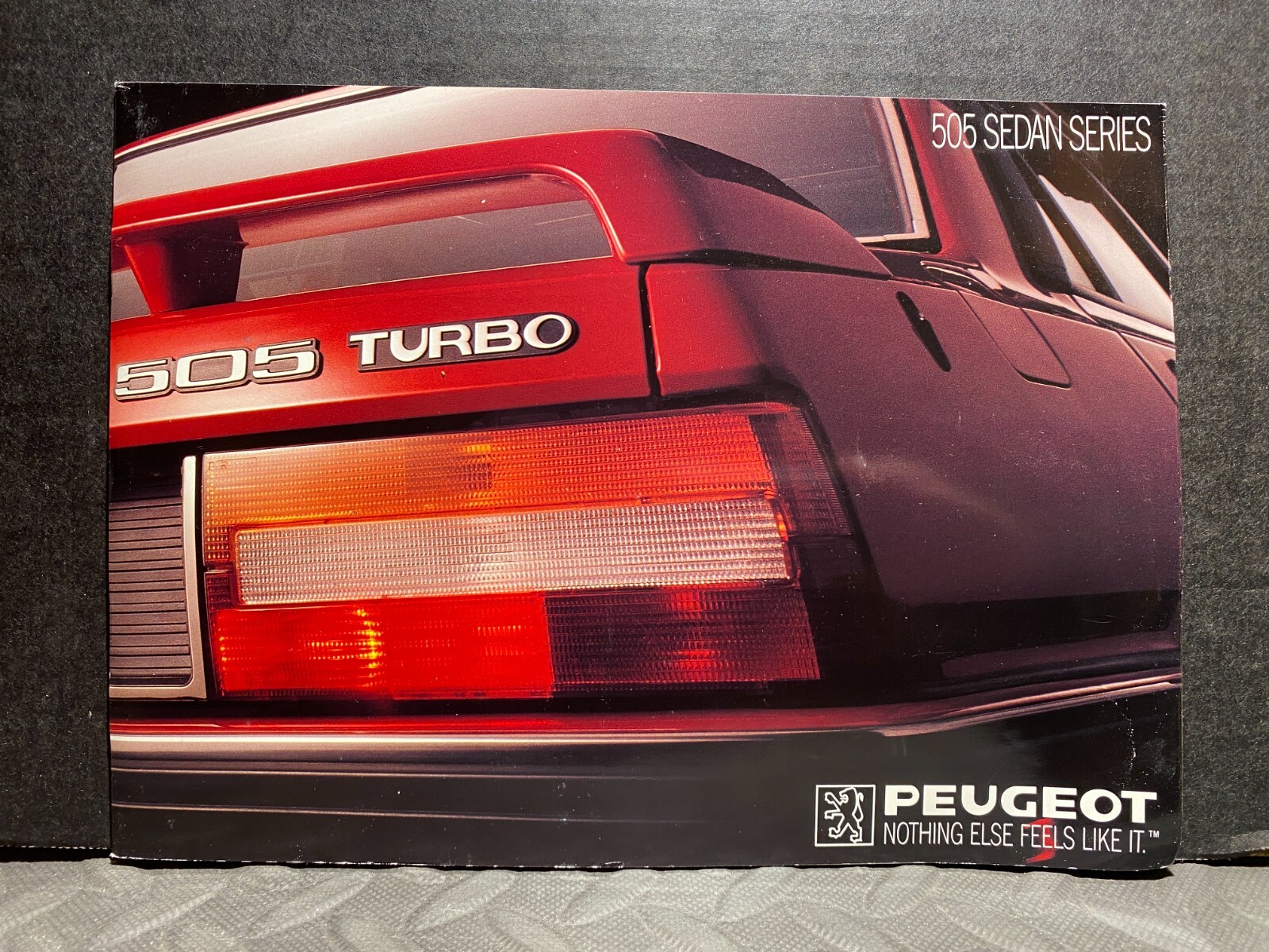 ORIGINAL CAR DEALERSHIP VINTAGE BROCHURE 1990 PEUGEOT 505 SEDAN SERIES