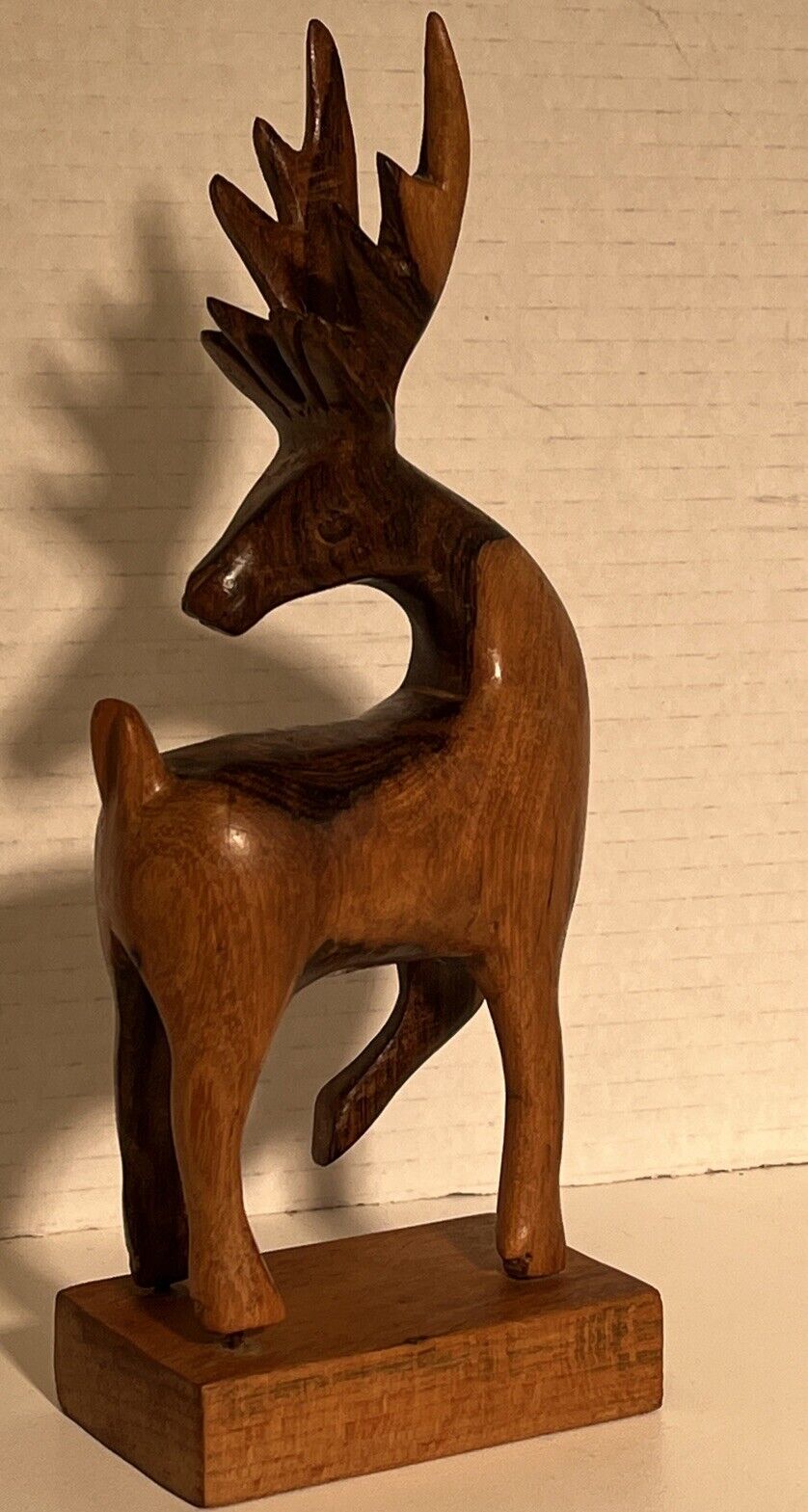 Vintage Hand Carved Wood RainDeer Figurine Beautiful Wood Grain ￼9.25”￼ Solid ￼
