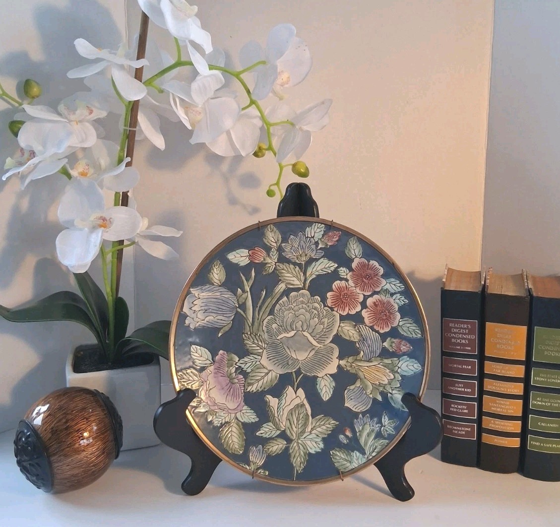 Vtg Andrea Sadek Chinoiserie Floral Display Plate w/Gold Trim 10”