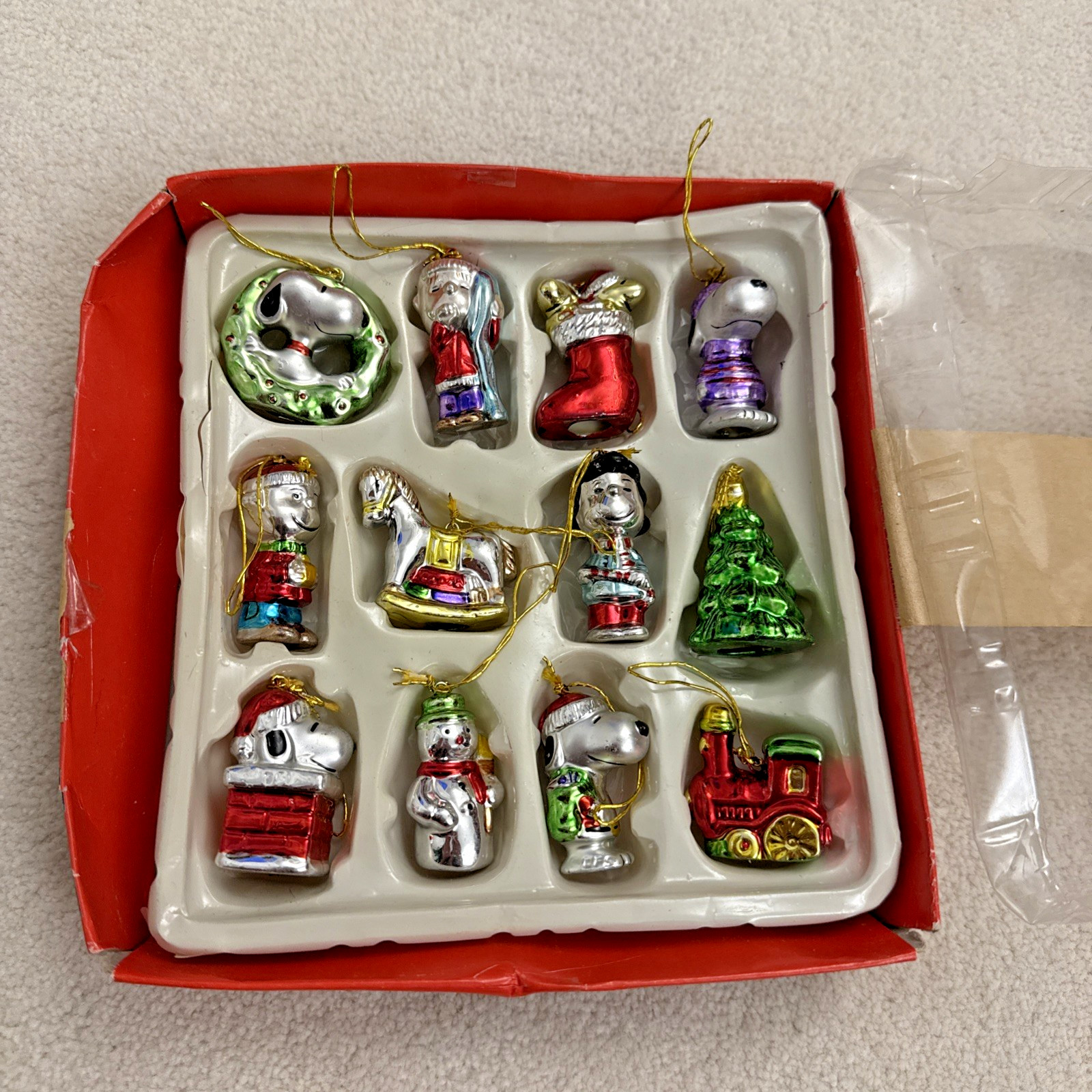 Kurt Adler Peanuts Collection 12 Christmas Ornaments Charlie Brown Snoopy