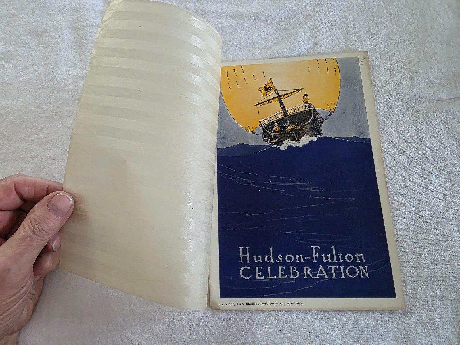 1909 Hudson Fulton Celebration New York Souvenir Booklet Half Moon Ship