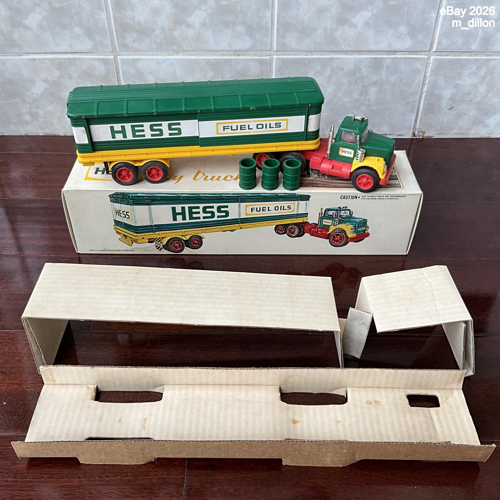 Great 1975 Hess Toy Tanker Truck w/ 5-Ring Barrels in Original Box, Both Inserts