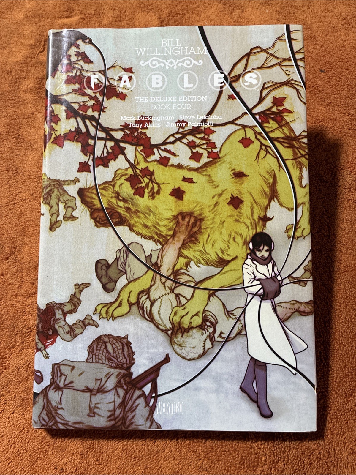 Fables The Deluxe Edition Book Four 4 (HC/DJ) Bill Willingham Vertigo DC Fables The Deluxe Edition Book Four 4 (HC/DJ) Bill Willingham Vertigo DC