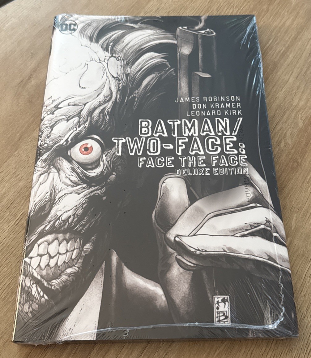 Batman / Two-Face: Face the Face Deluxe Edition (DC Comics June 2017) Hardcover