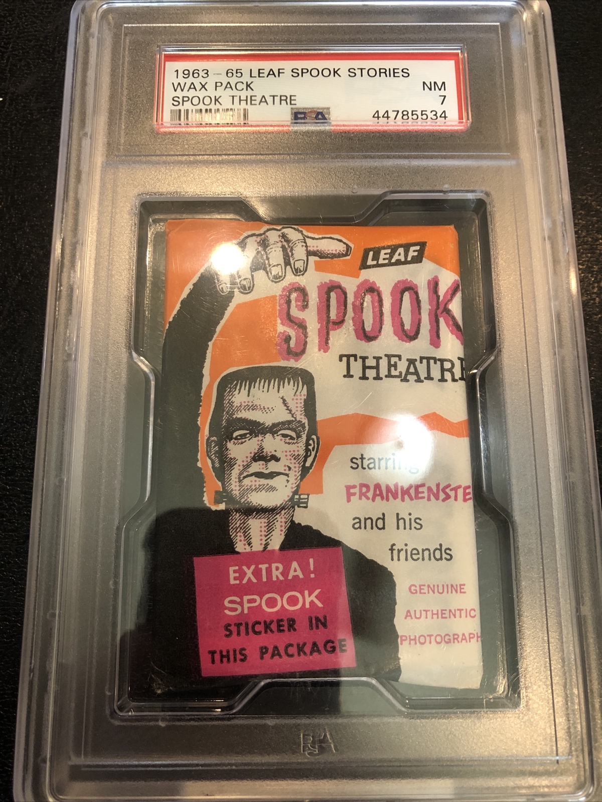 1961 LEAF SPOOK Sories Wax Pack Spook Theatre - PSA 7 1961 LEAF SPOOK Sories Wax Pack Spook Theatre - PSA 7
