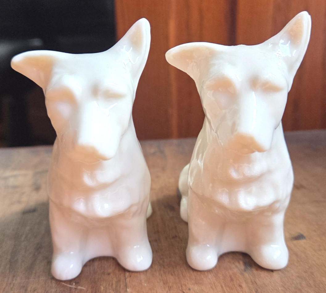 VTG 1965-1980 Belleek Ireland Porcelain Scottish Terrier Scottie Dog Figurines