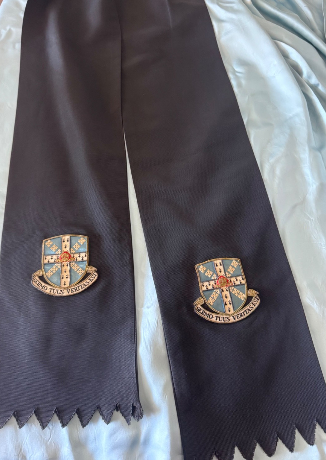 Priest Scarf Tippet Stole Black  Patches Thy word is Truth 96\