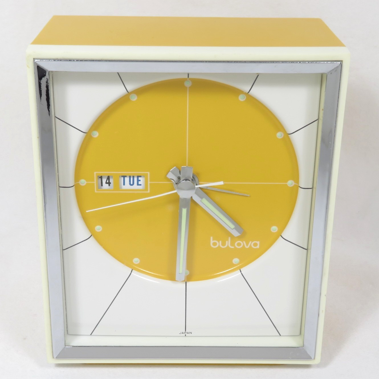 Vintage Bulova Mid Century Clock Yellow Wind Up 51103 AS IS Runs But NO Alarm