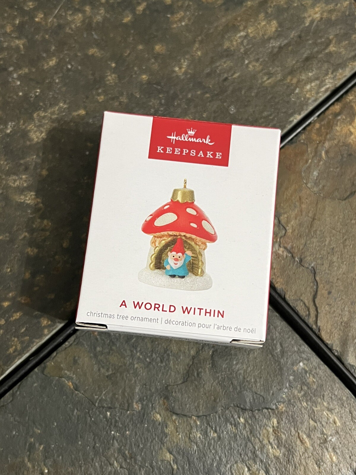 Hallmark Keepsake - A World Within - Miniature - 2024 **NEW / **