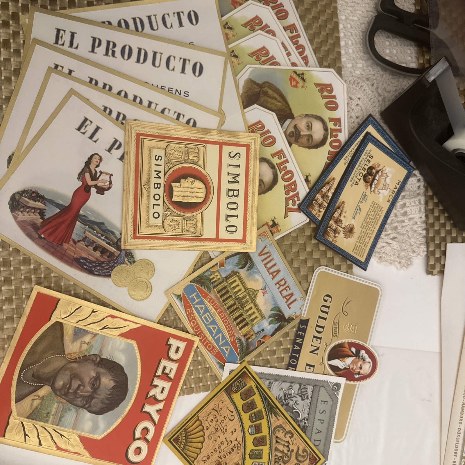 Lot Of 18 Gold Embossed Golden era of Cigar Labels Villa Real El Producto Lot Of 18 Gold Embossed Golden era of Cigar Labels Villa Real El Producto