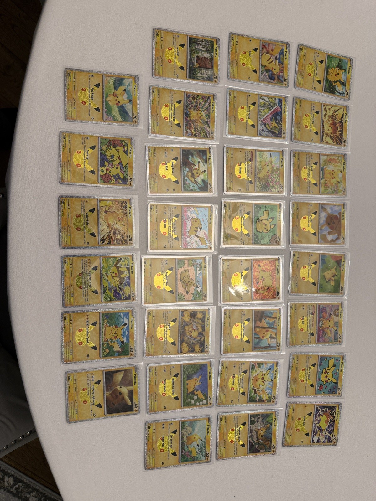 Pokemon - 30th Anniversary - Complete Pikachu Set 30/30