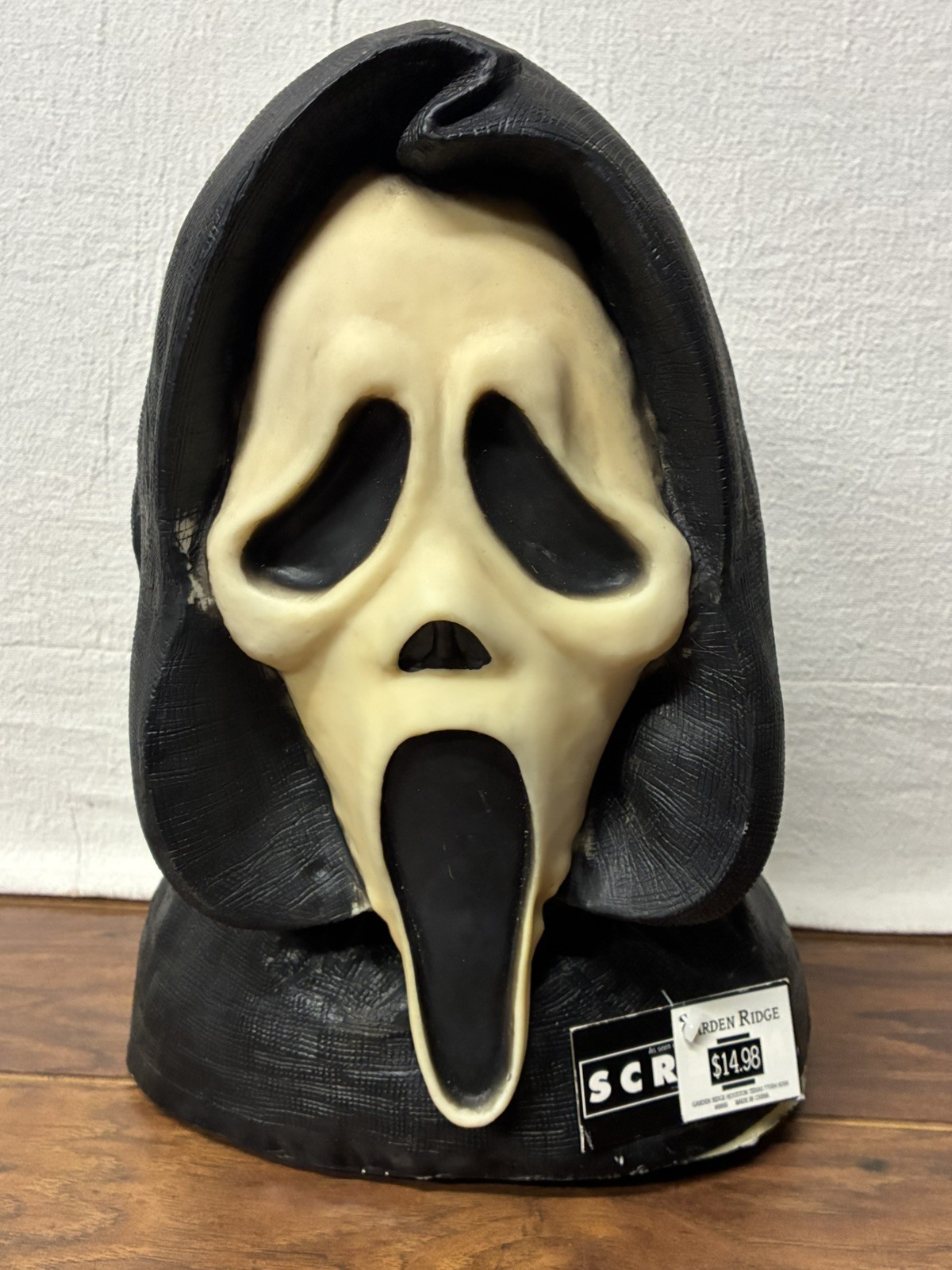 RARE VINTAGE HALLOWEEN EASTER FUN WORLD SCREAM GHOSTFACE LATEX BUST HEAD 