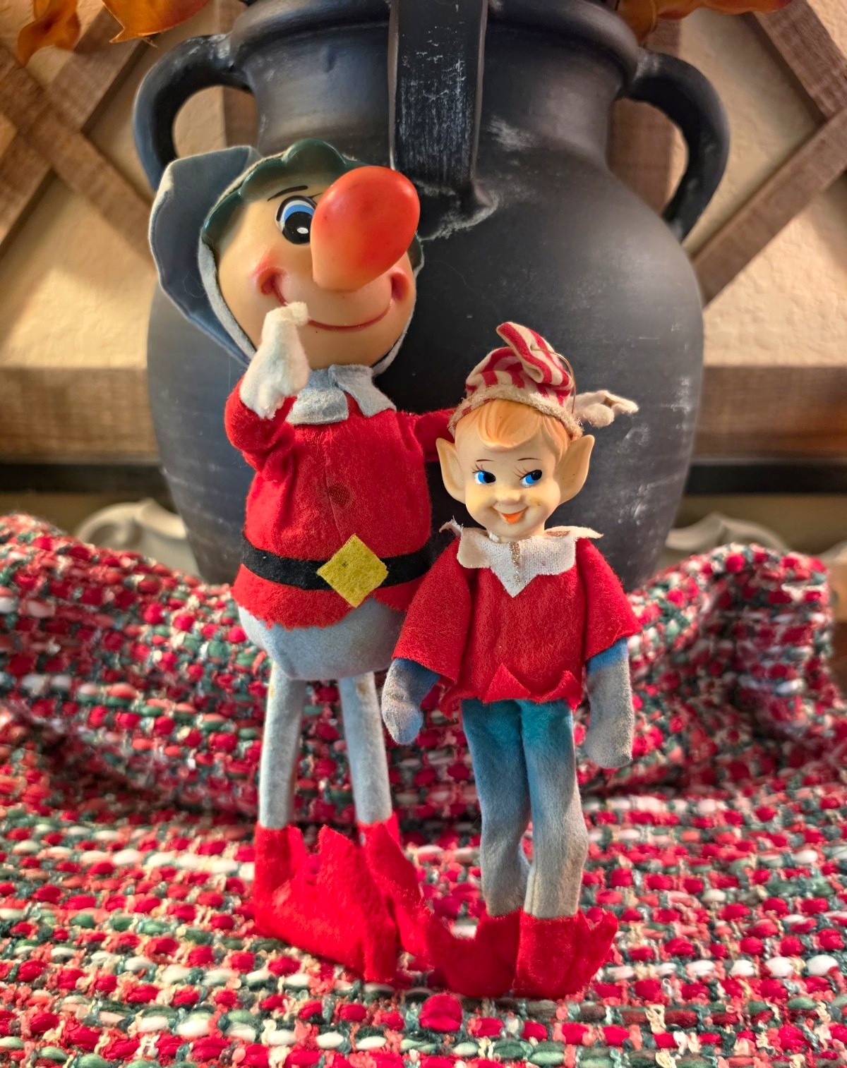 VINTAGE CHRISTMAS ELVES PIXIES JAPAN