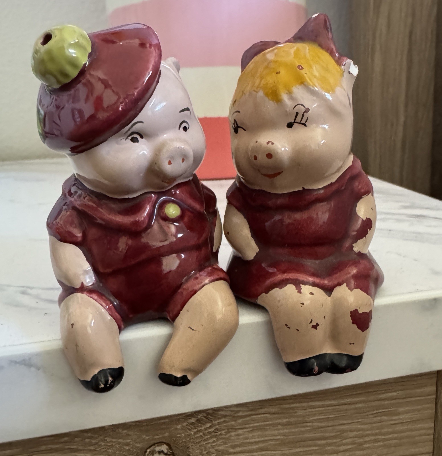 Vintage Ceramic Girl And Boy Pig Couple Shelf Sitters Anthropomorphic Appraised