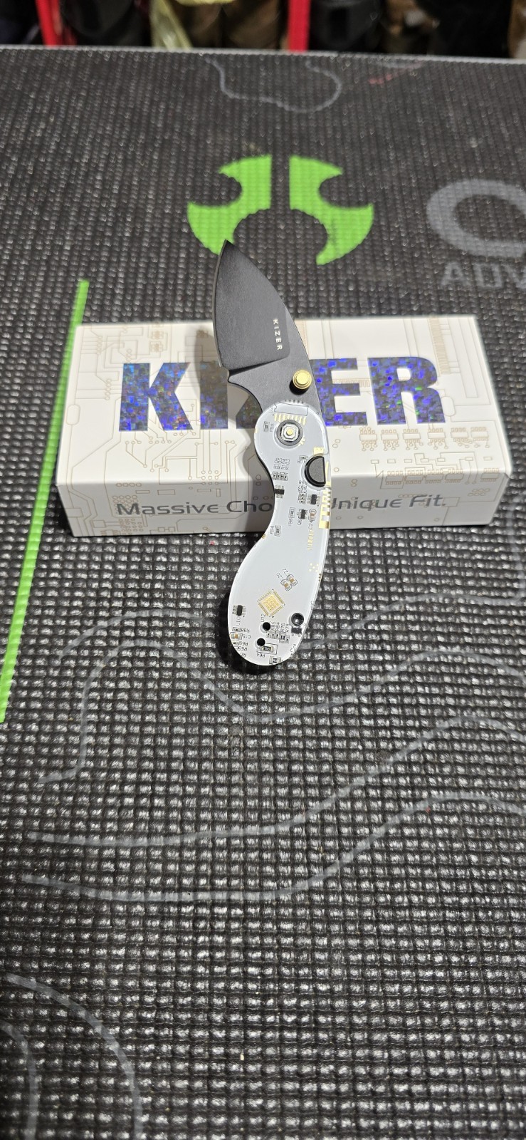 Kizer Microbe PCB White 