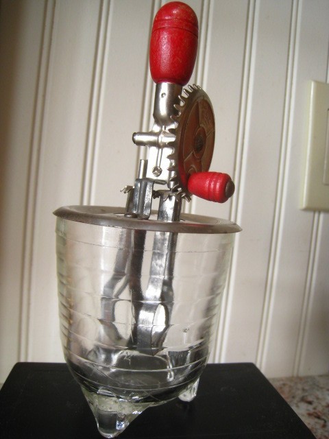 Vintage / antique Betty Taplin childs glass toy egg beater jars. 1922. S-samples