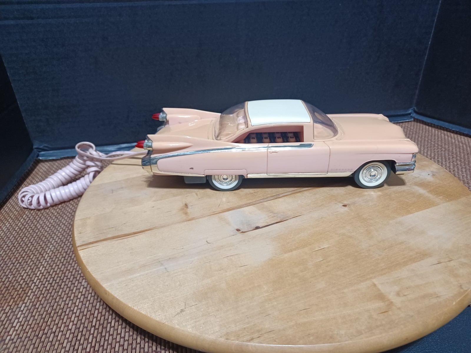 Vintage Telemania Pink ‘59 Cadillac Eldorado Biarritz Car Land Line Telephone