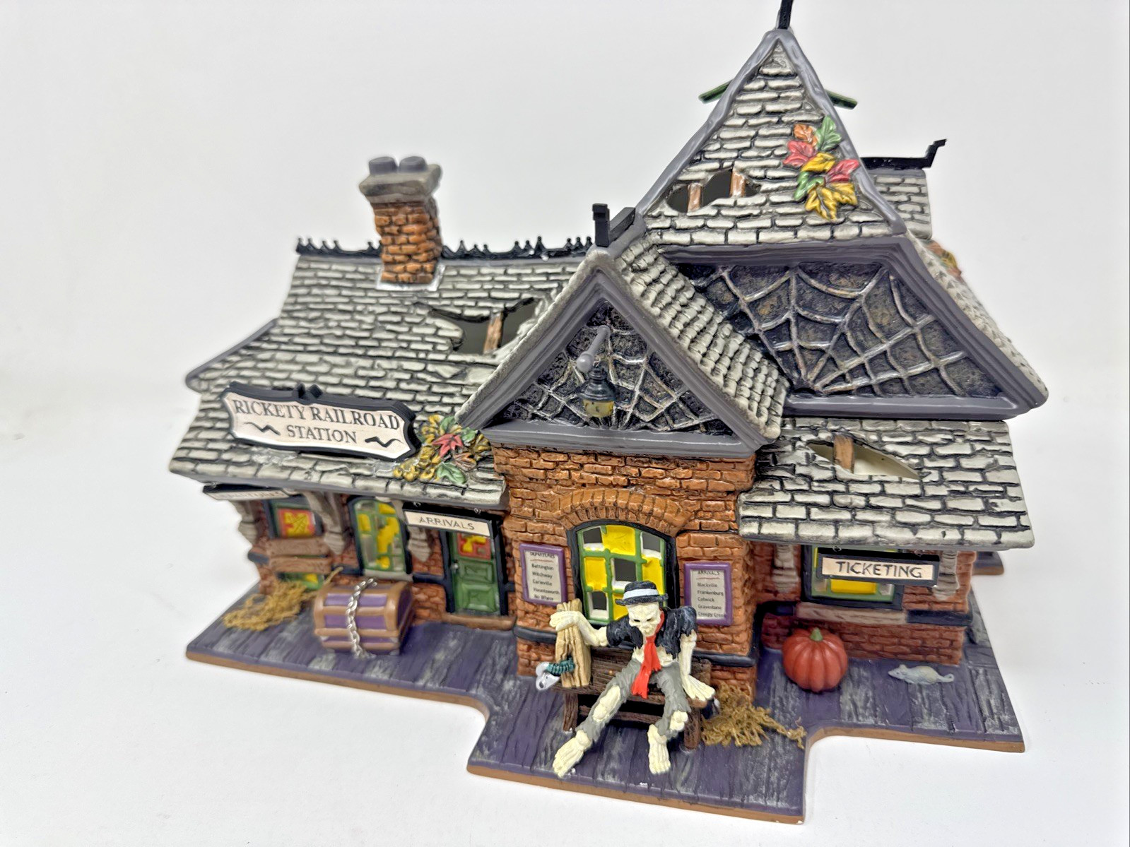 Dept 56 Rickety Railroad 10th Ann. Railroad Station. Rare Hologram Box. Dept 56 Rickety Railroad 10th Ann. Railroad Station. Rare Hologram Box.