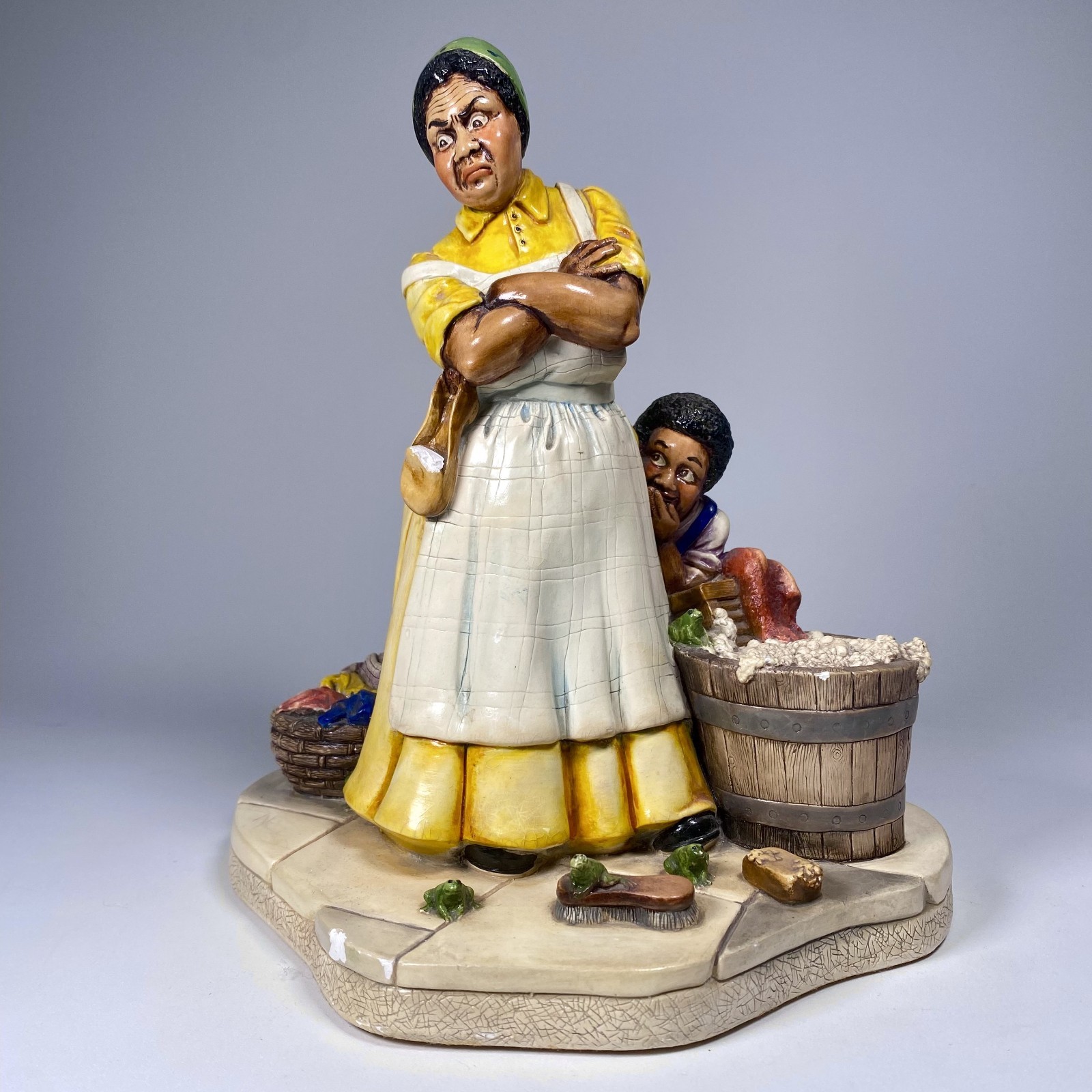 Naturecraft Little Torment #856 England Figurine 1970s Mother Child 1970s VTG