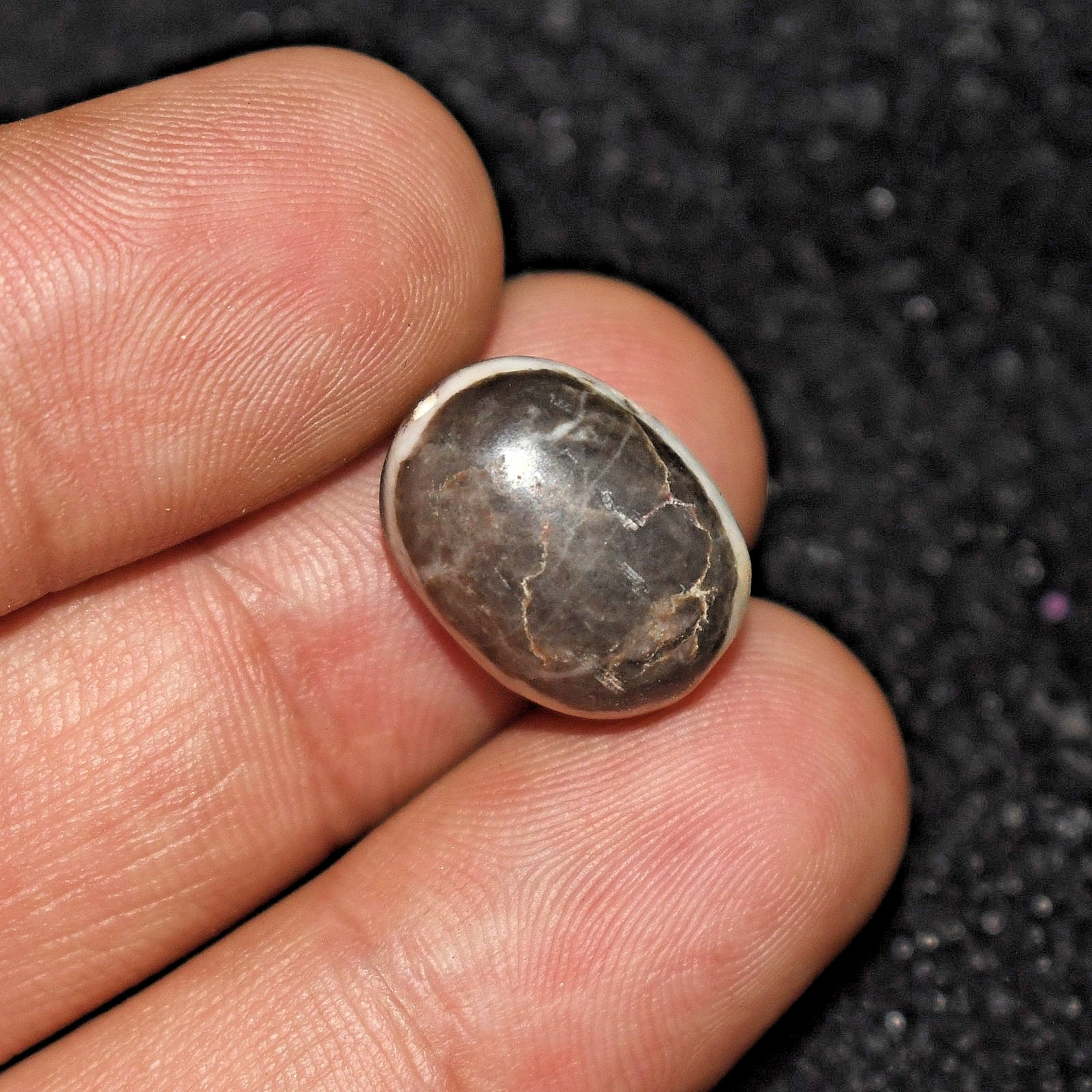 Authentic Ancient Tibetan Himalayan Banded Stone Lukmik Dzi Goat Eye Bead