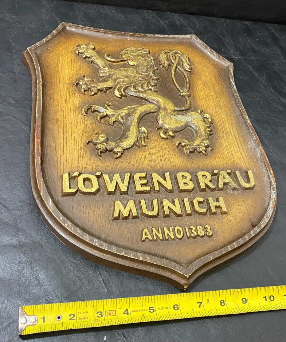 Lowenbrau Munich ANNO 1383 Beer sign fiberglass vintage mancave bar 17 x 13
