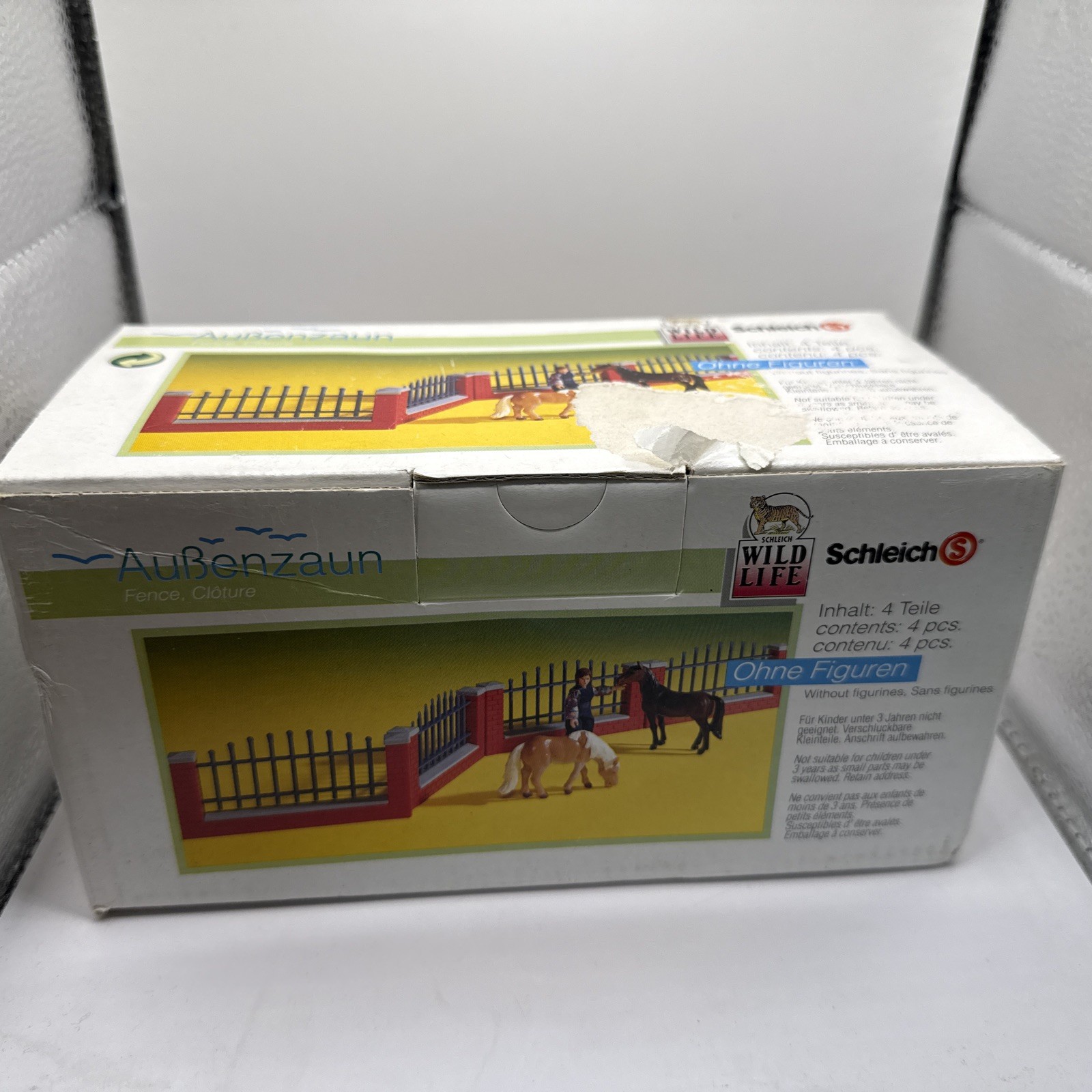 Vintage Rare Schleich Wild Life Fence 40149 Boxed.