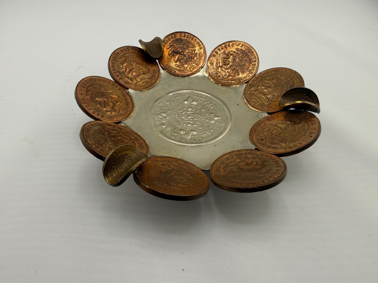 Vintage Mexican Coin Ashtray Centavos Coins 1960 To 1970 Brass Bottom 4.5 Inch Vintage Mexican Coin Ashtray Centavos Coins 1960 To 1970 Brass Bottom 4.5 Inch
