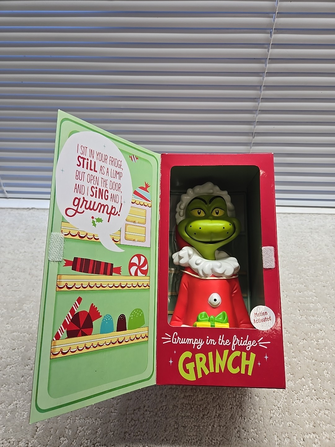 2013 Hallmark Grumpy In The Fridge Grinch Motion Activated Talking BNIB HTF BX18 2013 Hallmark Grumpy In The Fridge Grinch Motion Activated Talking BNIB HTF BX18