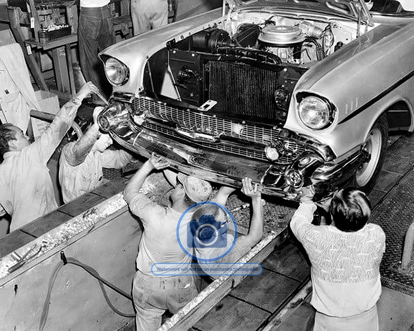 1957 MEN WORKING ON CHEVROLET ASSEMBLY LINE FACTORY 8X10 PHOTO