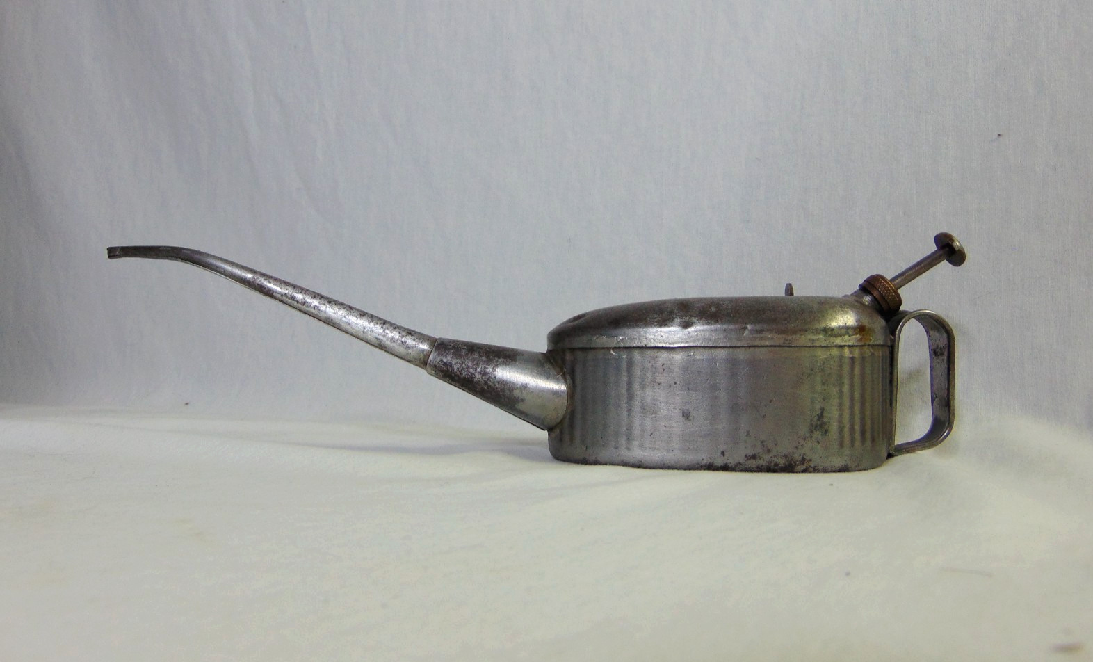 German Military Hand Held Pump Oiler 1943 WWII Soldered Tin No 11 MKI