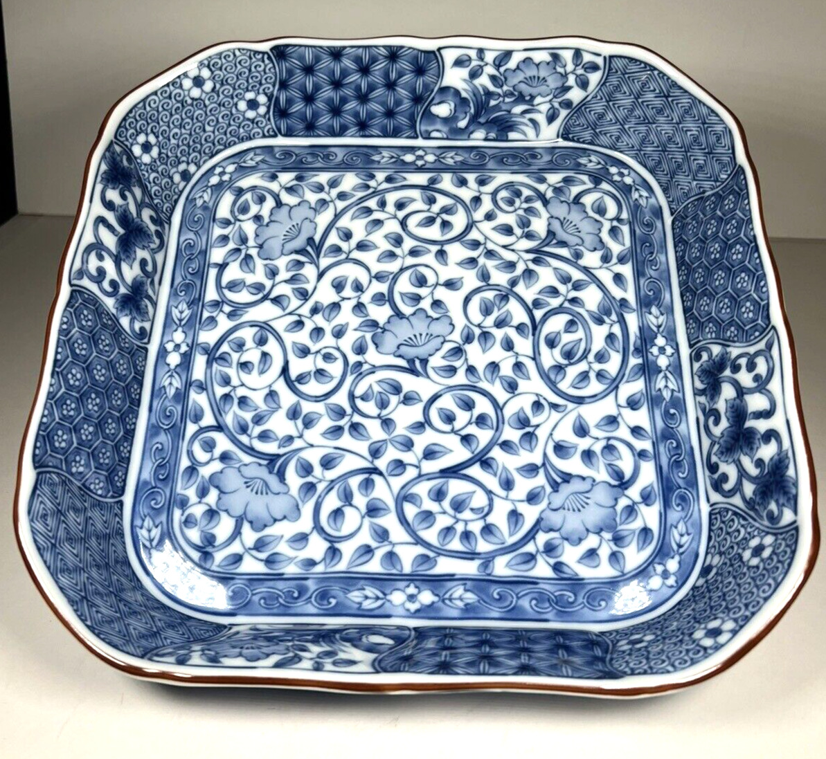 Chinese Blue on White Porcelain Tray Gently Fluted Sides intricate Floral Design