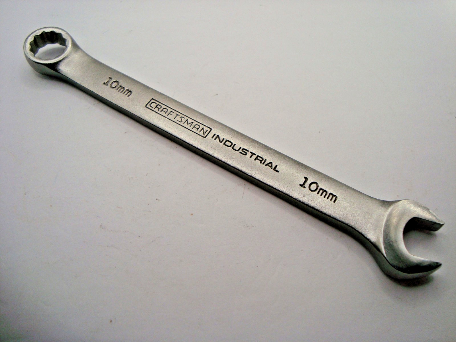 CRAFTSMAN V𐒰 9924 10mm INDUSTRIAL COMBINATION WRENCH / 12 POINT / USA MADE