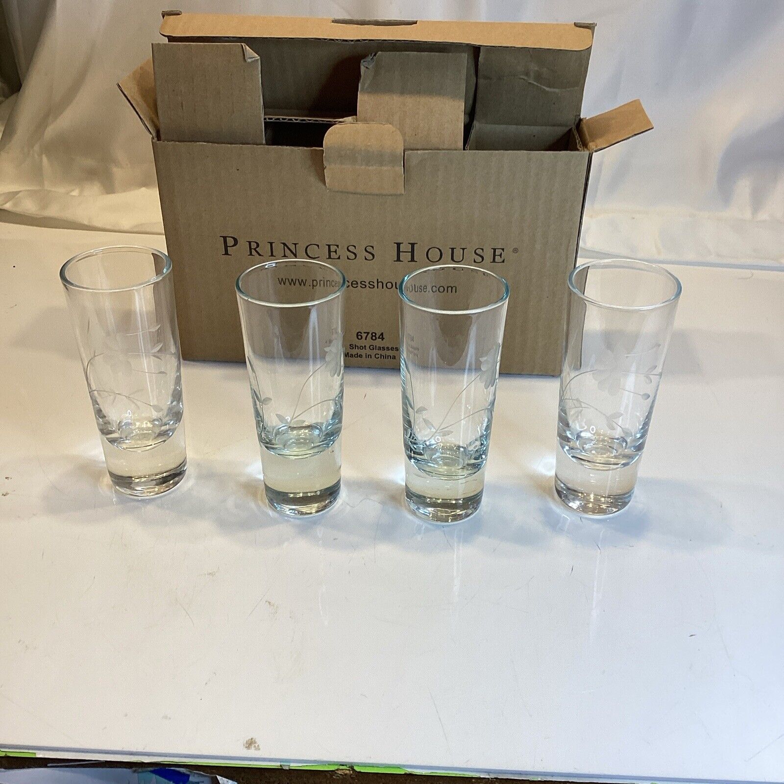 Princess House 6784 4 Shot Glasses New In Box