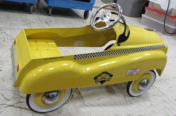 Vintage GEARBOX CHECKERED YELLOW CAB  Pedal Car NYC Taxi Cab* VGC * SEE PIX